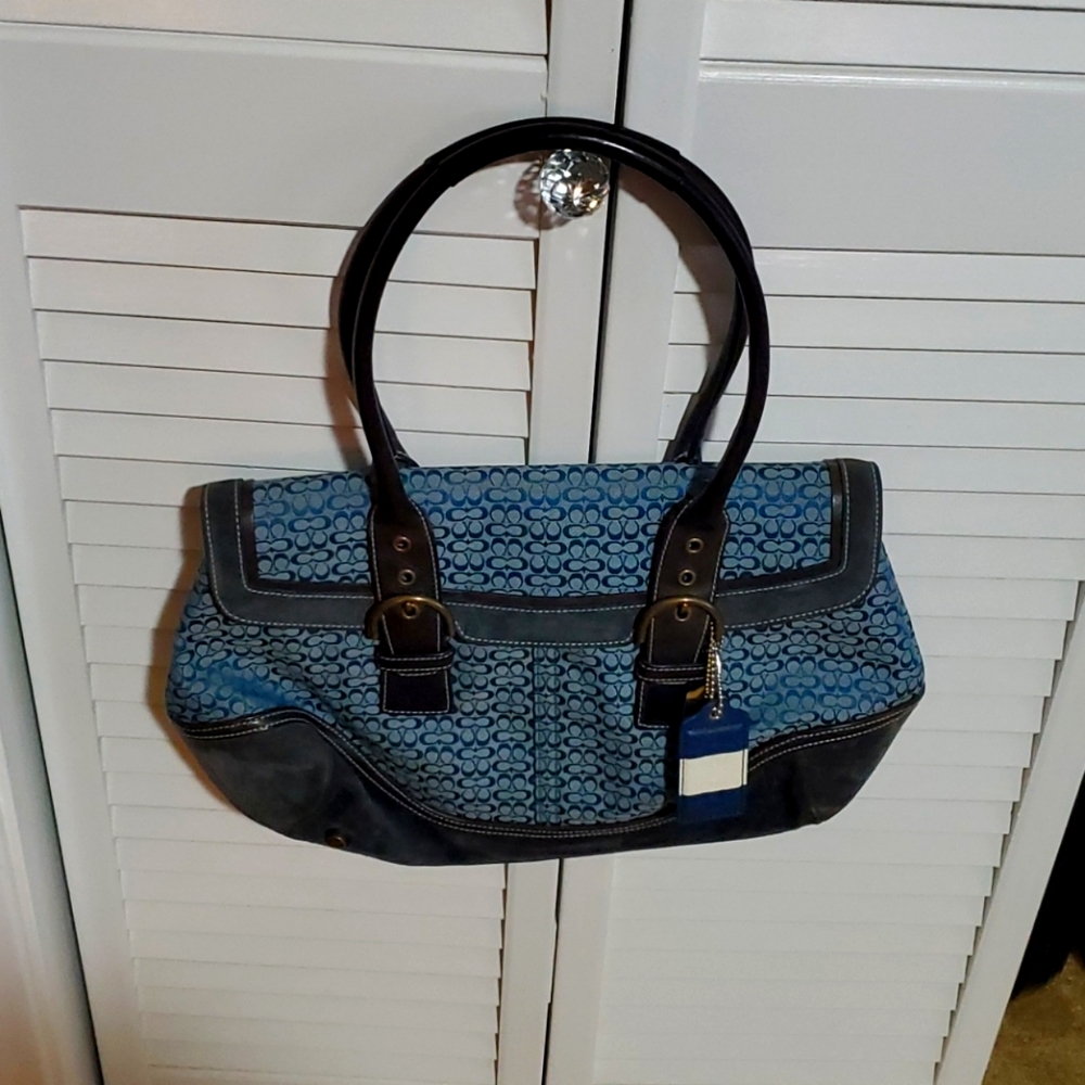 Coach signature C satchel